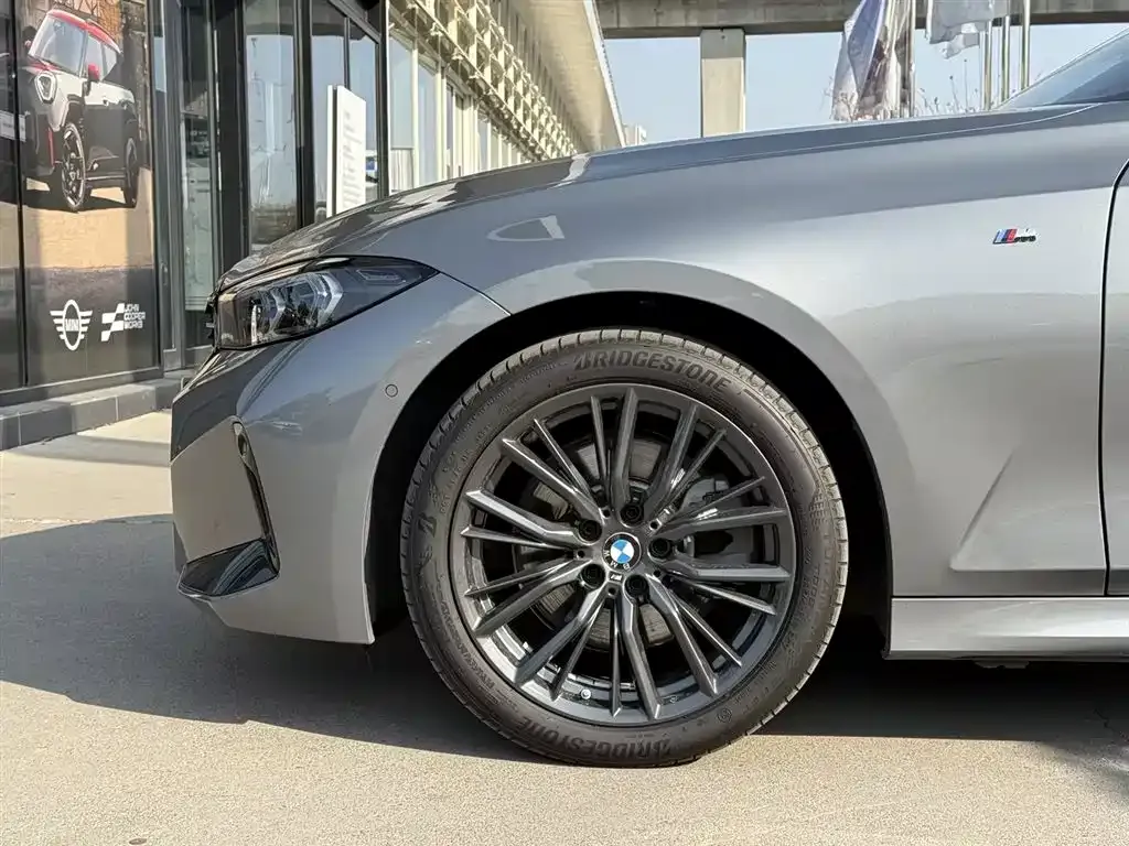 BMW 3 Series — фото 7