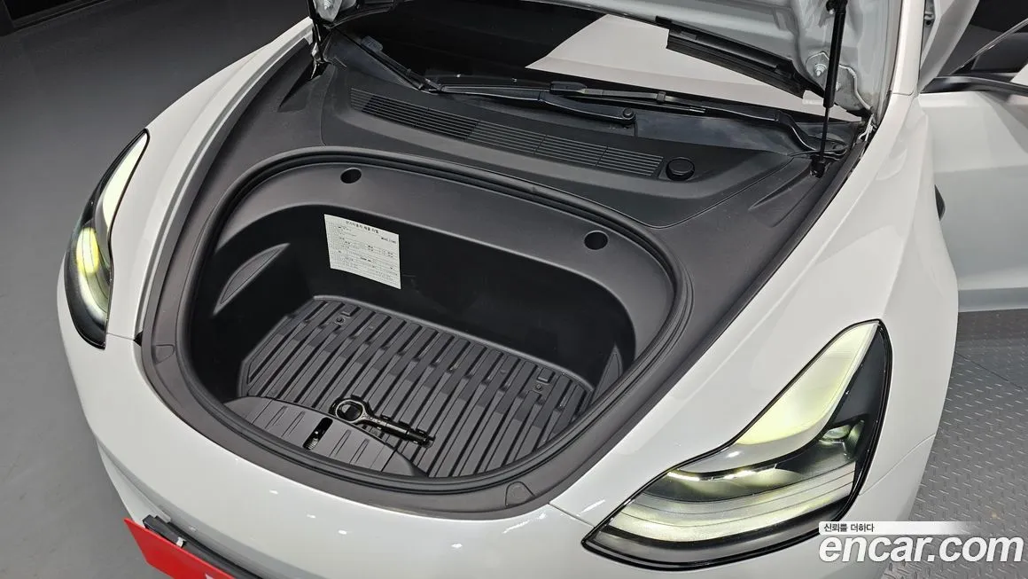 Tesla Model 3 2022 из KR, фото 10