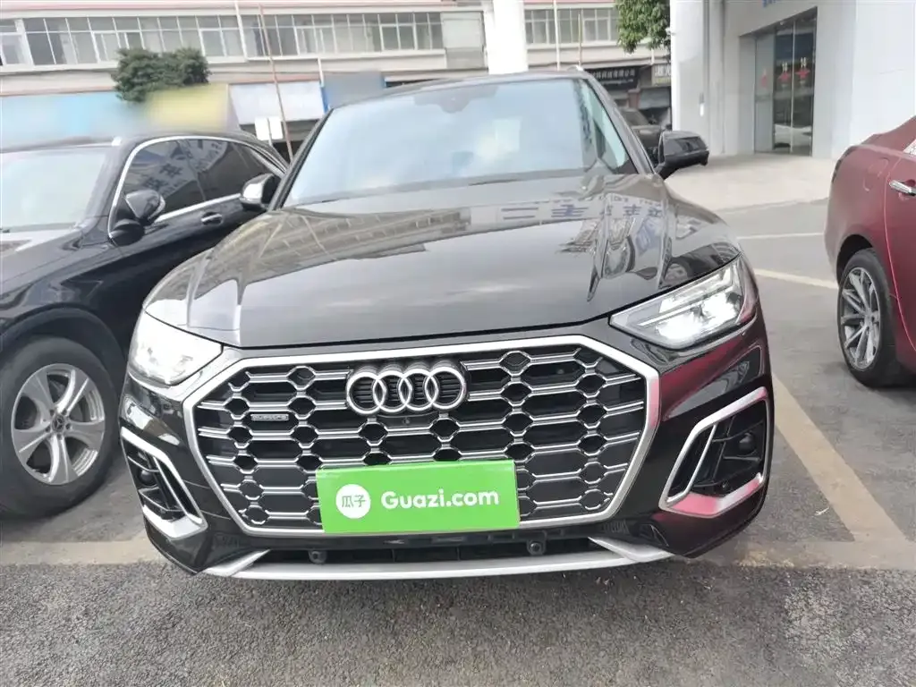 Audi Q5L 2022 из CN, фото 10