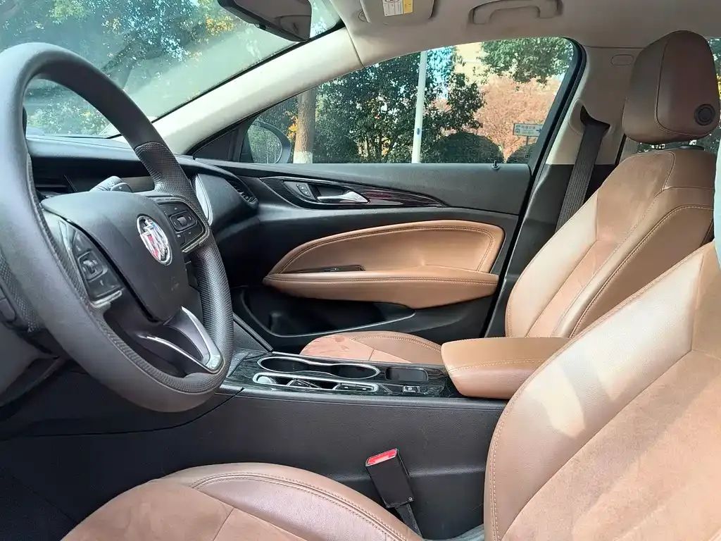 Buick Regal 2022 из CN, фото 4