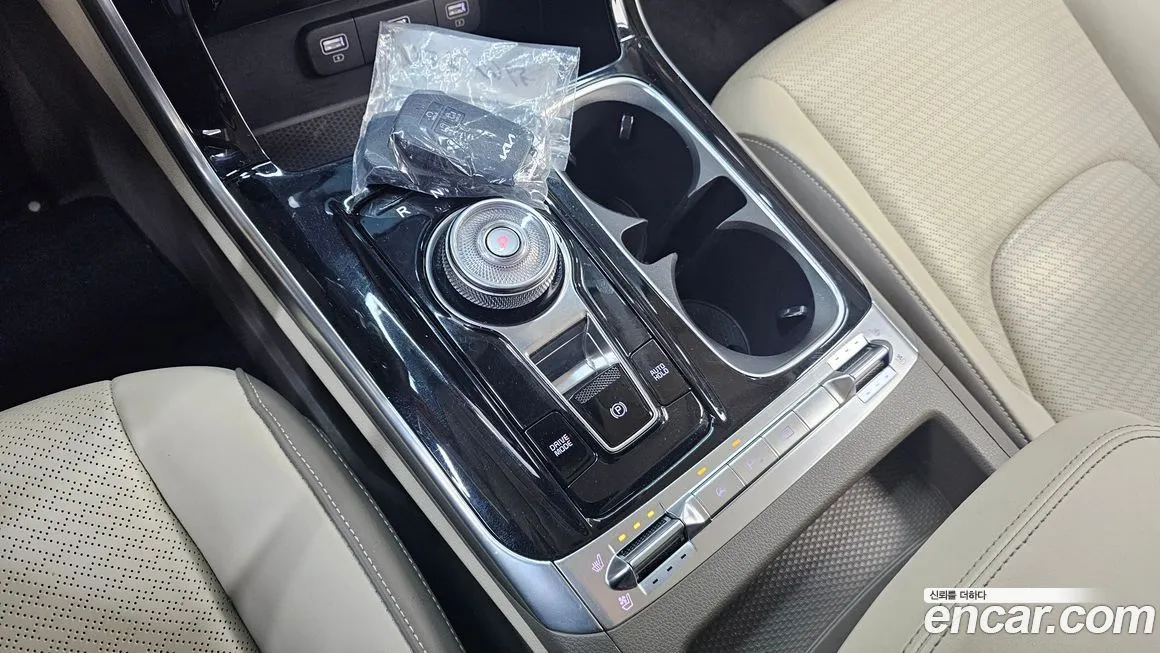 Kia Carnival 2023 из KR, фото 6