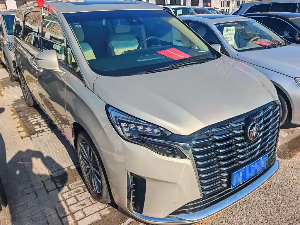 Buick GL8 2022 из CN, фото 6