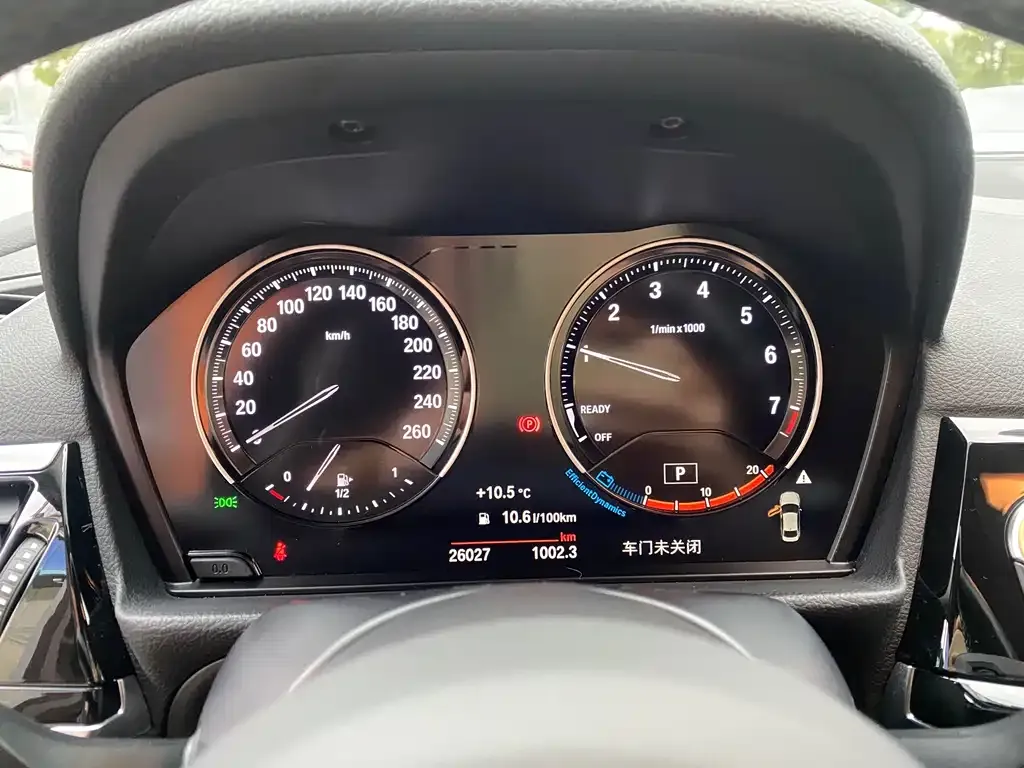 BMW 1 Series 2022 из CN, фото 4