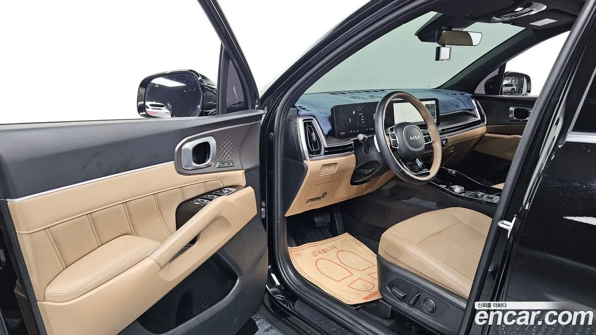 Kia Sorento — фото 9