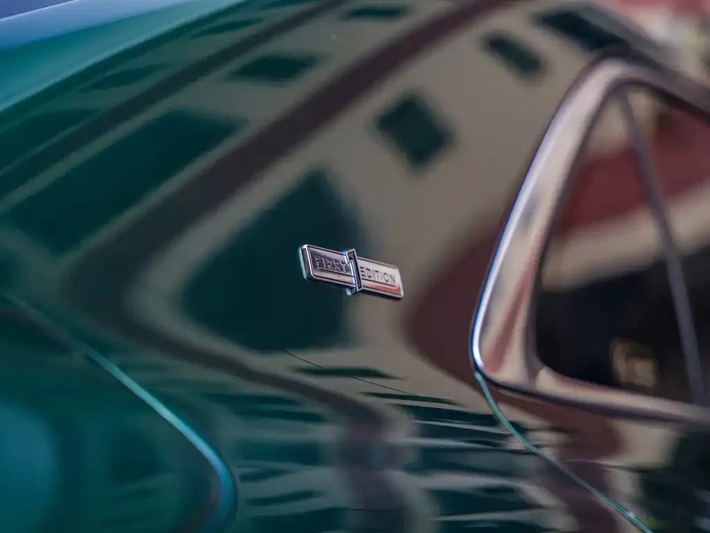 Bentley Flying Spur — фото 2