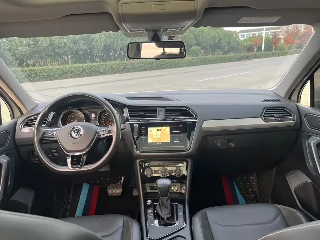 Volkswagen Tiguan L 2021 из CN, фото 5