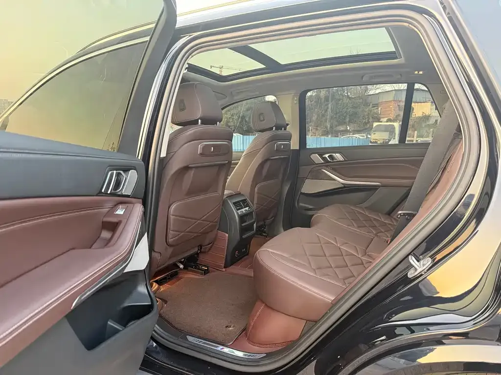 BMW X5 2024 из CN, фото 6