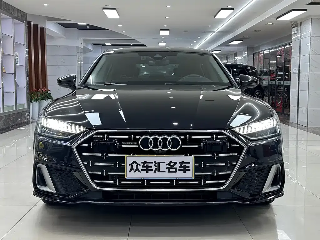 Audi A7L 2024 из CN, фото 9