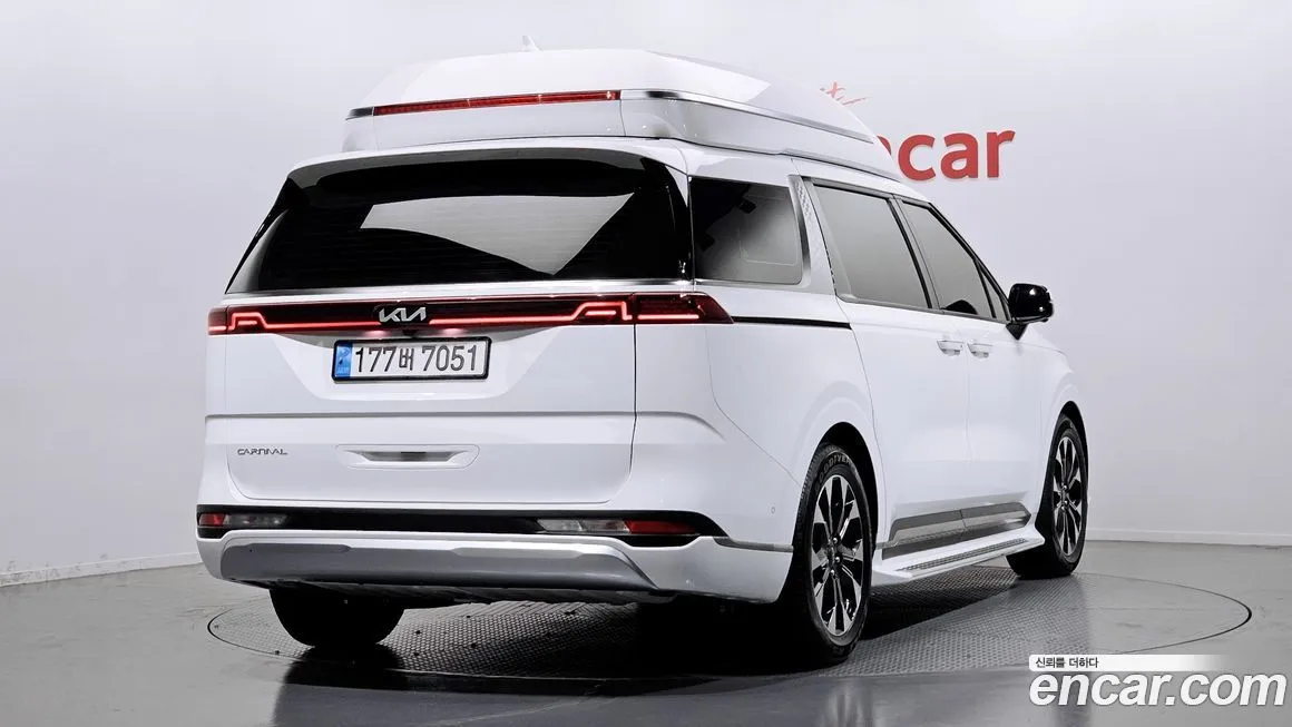Kia Carnival 2023 из KR, фото 2