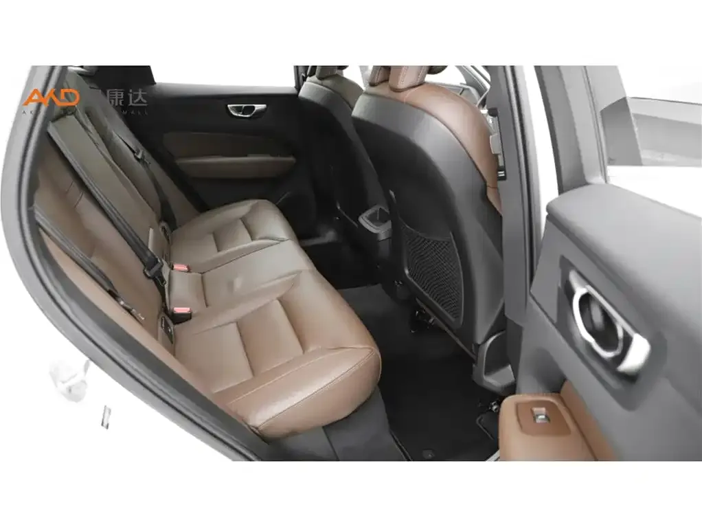 Volvo XC60 2024 из CN, фото 5