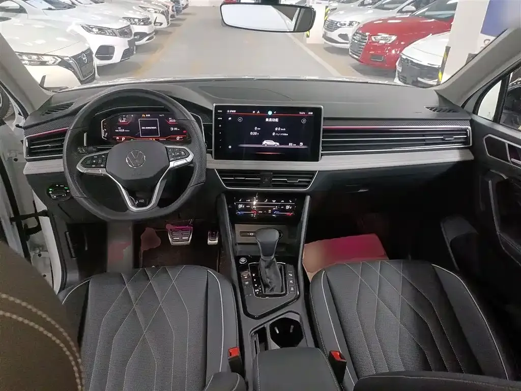 Volkswagen Tiguan L 2024 из CN, фото 6