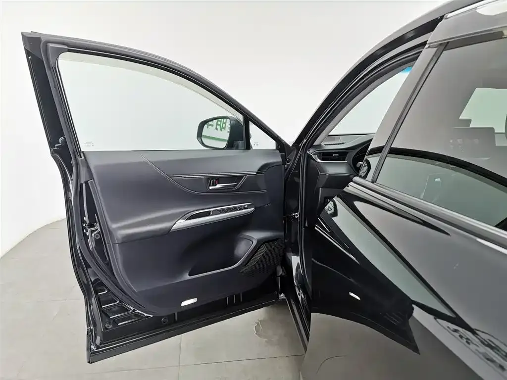 Toyota Venza 2022 из CN, фото 10
