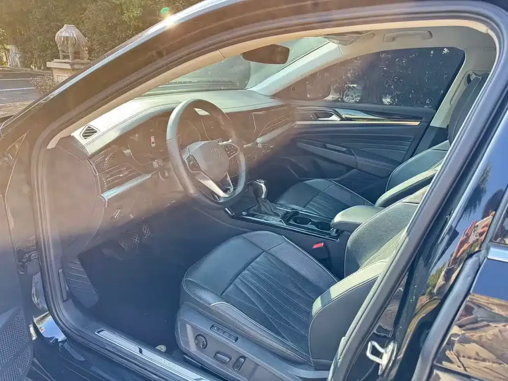 Volkswagen Passat — фото 2