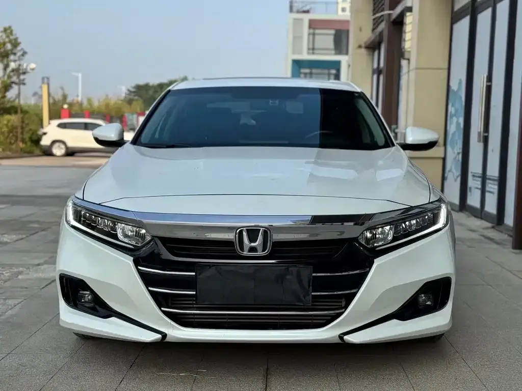 Honda Accord 2023 из CN, фото 10