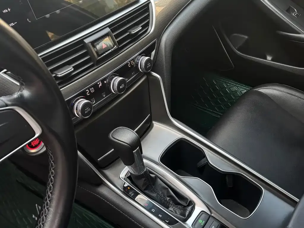 Honda Accord 2023 из CN, фото 6