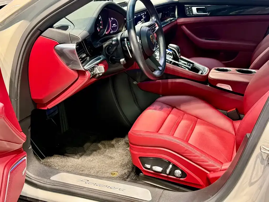 Porsche Panamera 2021 из CN, фото 4
