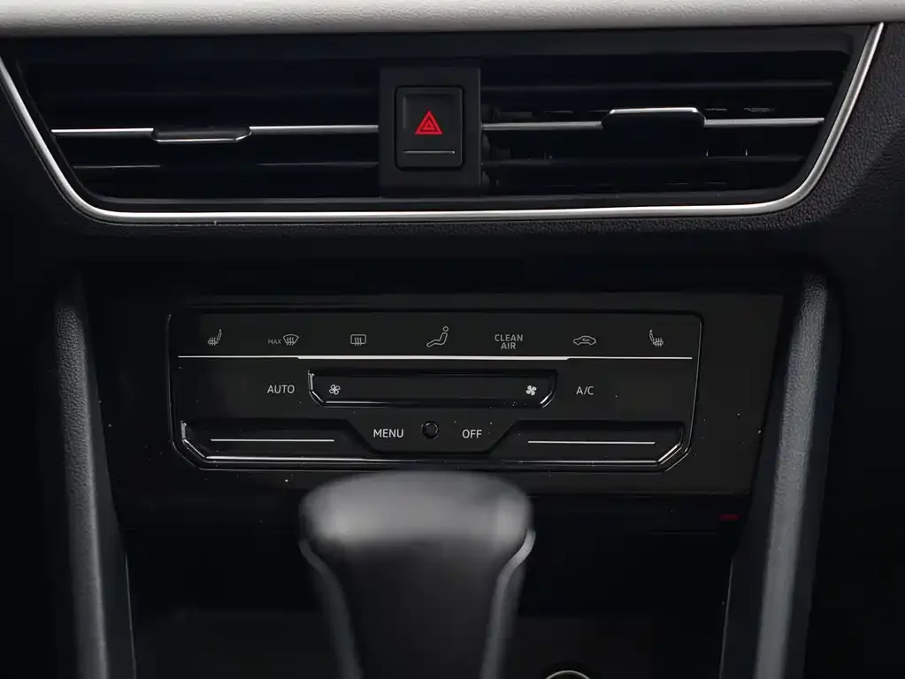 Volkswagen Tiguan L 2024 из CN, фото 3