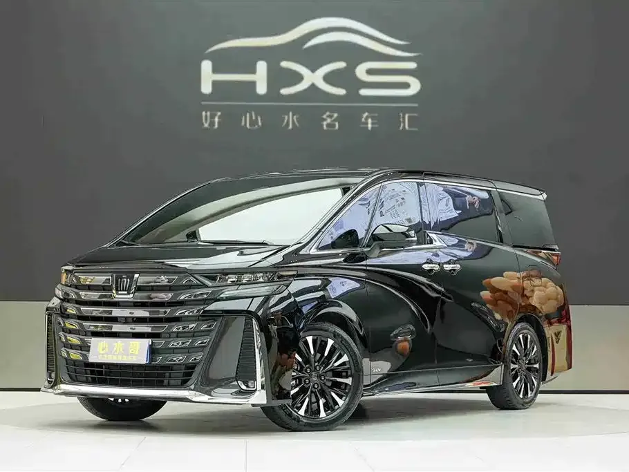 Toyota Vellfire 2024 из CN, фото 1