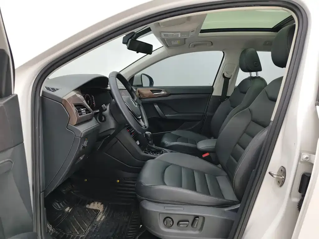 Volkswagen Tharu 2022 из CN, фото 10
