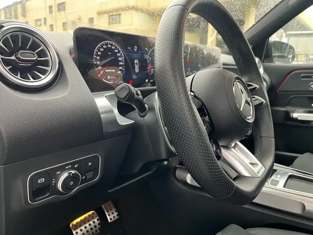 Mercedes-Benz GLB AMG 2025 из CN, фото 6
