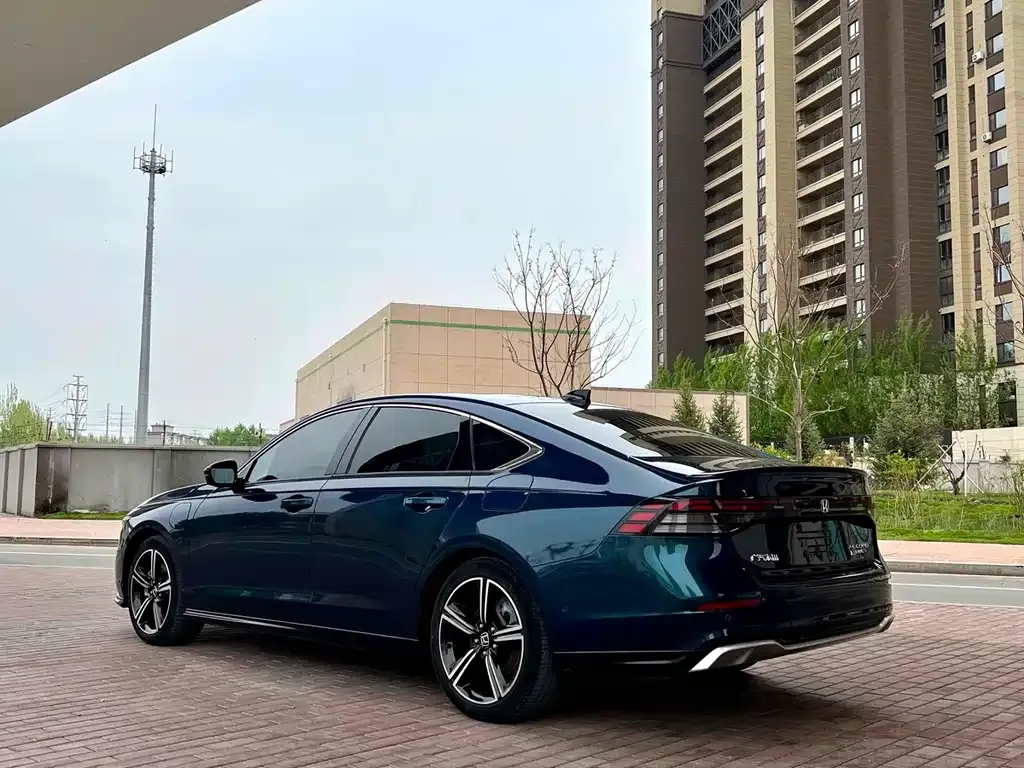 Honda Accord New Energy — фото 5