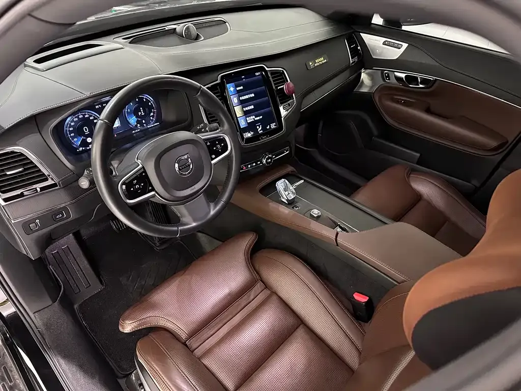 Volvo XC90 2021 из CN, фото 7