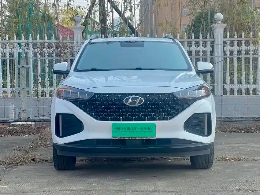 Hyundai ix35 — фото 8
