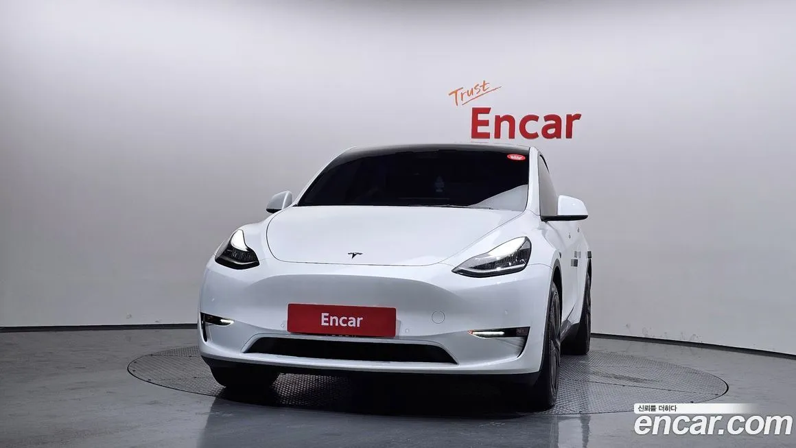Tesla Model Y 2021 из KR, фото 2