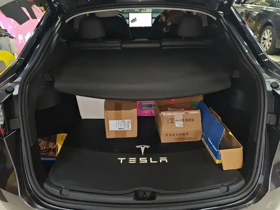 Tesla Model Y 2024 из CN, фото 3