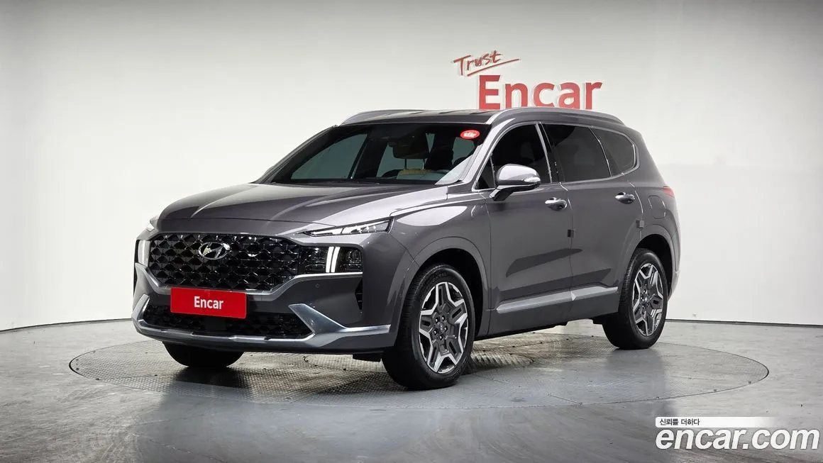 Hyundai Santafe — фото 1