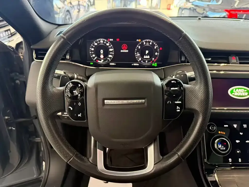 Land Rover Evoque — фото 5