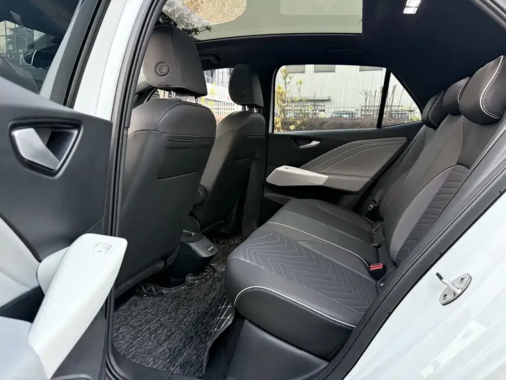 Volkswagen ID.3 2024 из CN, фото 9
