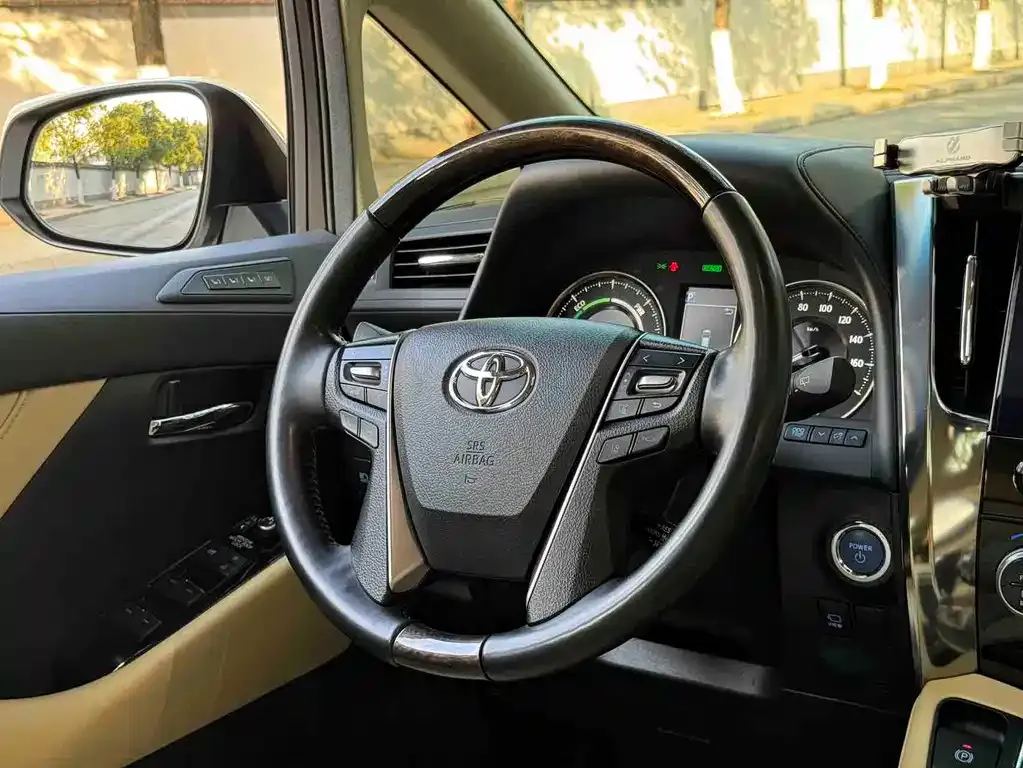 Toyota Alphard 2022 из CN, фото 4