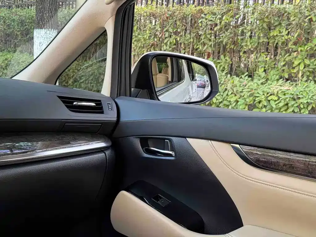Toyota Alphard 2022 из CN, фото 7