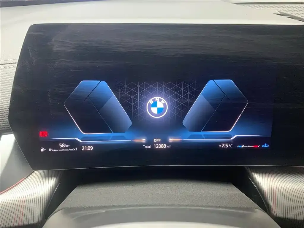 BMW X2 (Import) — фото 5