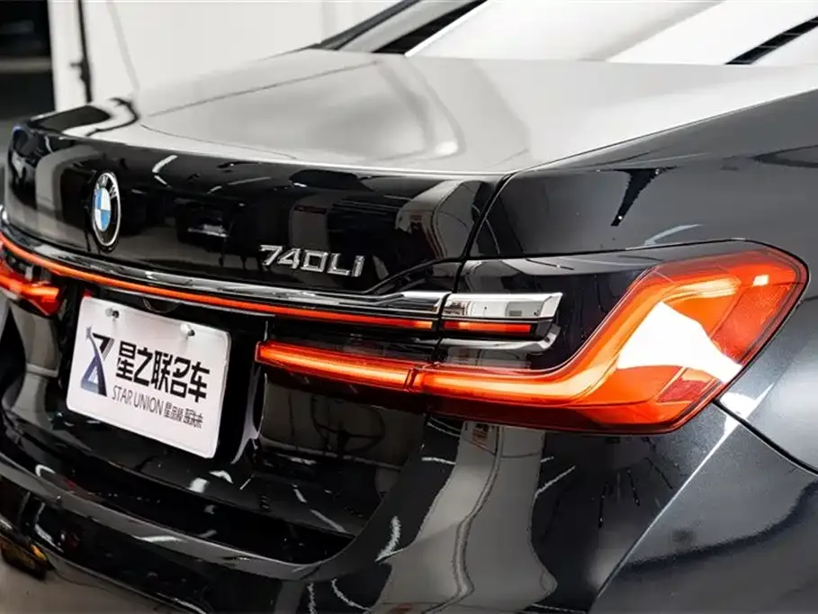 BMW 7 Series 2022 из CN, фото 6