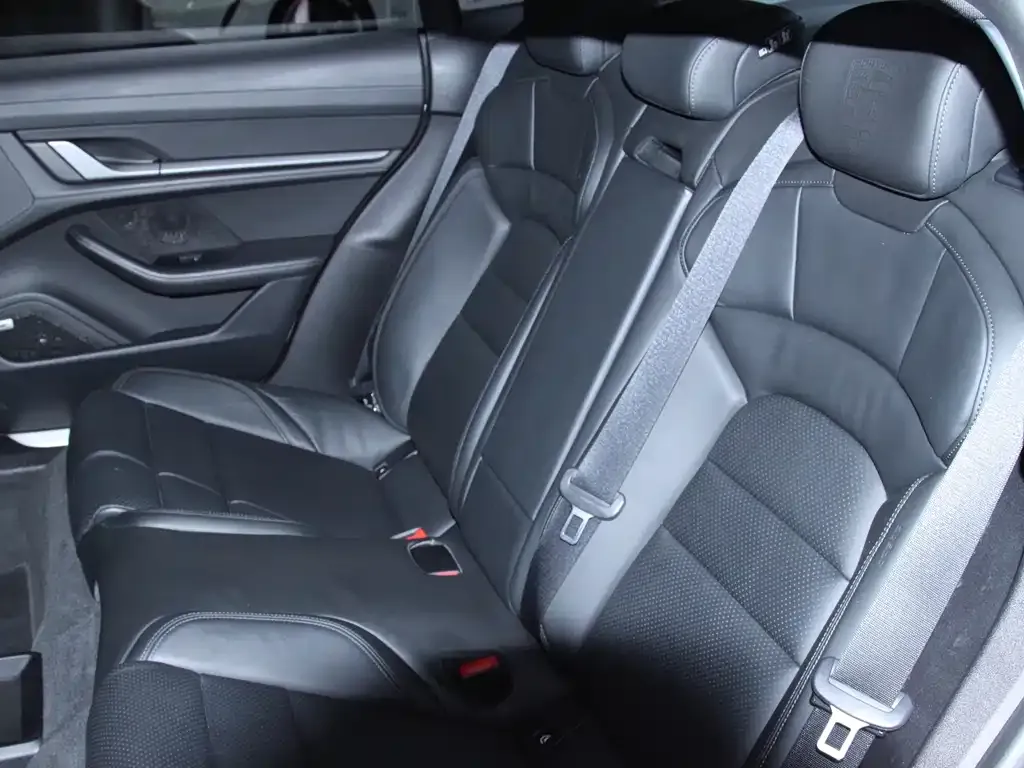 Porsche Taycan 2021 из CN, фото 9