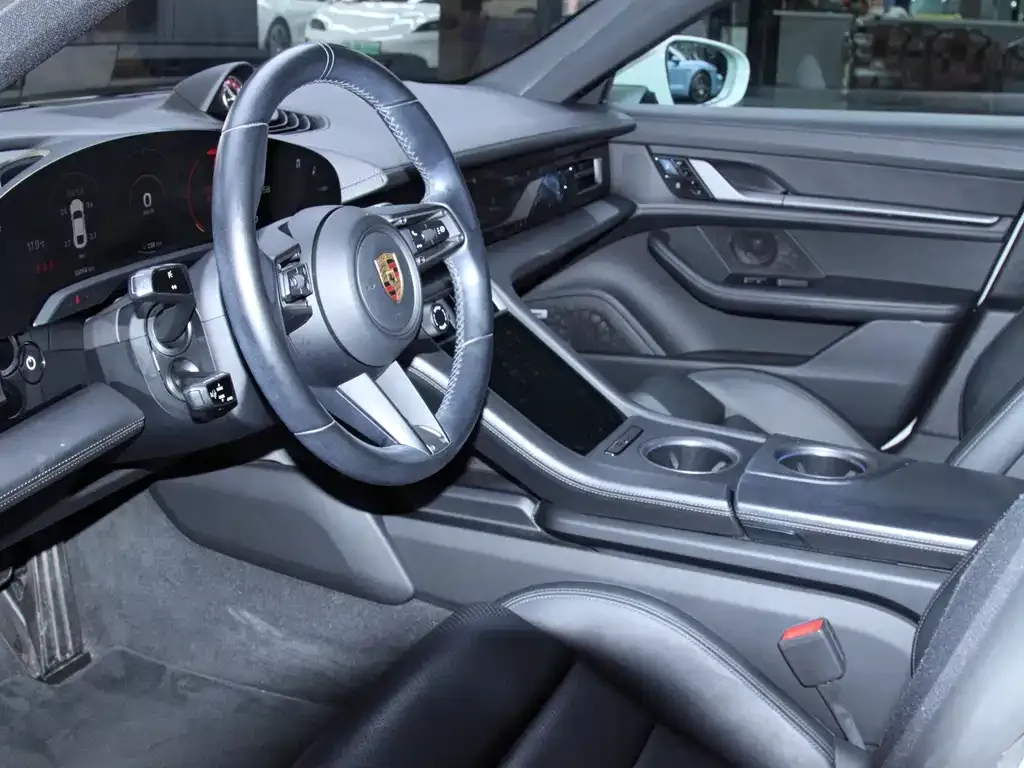 Porsche Taycan 2021 из CN, фото 5