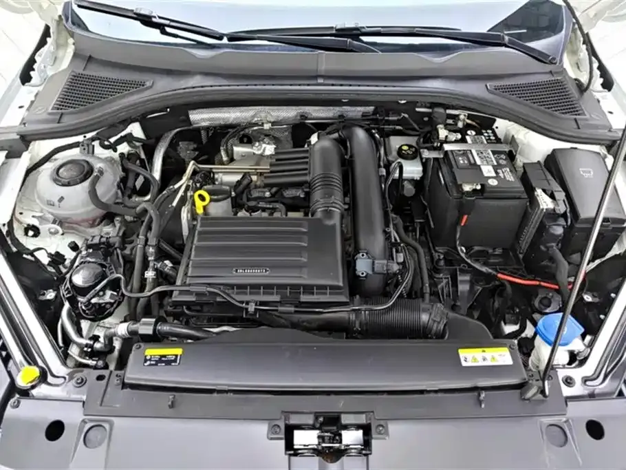Volkswagen Bora 2024 из CN, фото 10