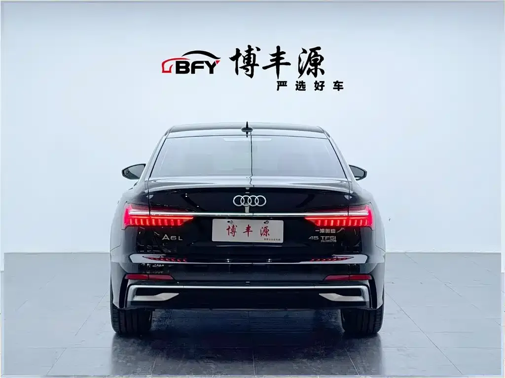 Audi A6L 2025 из CN, фото 2