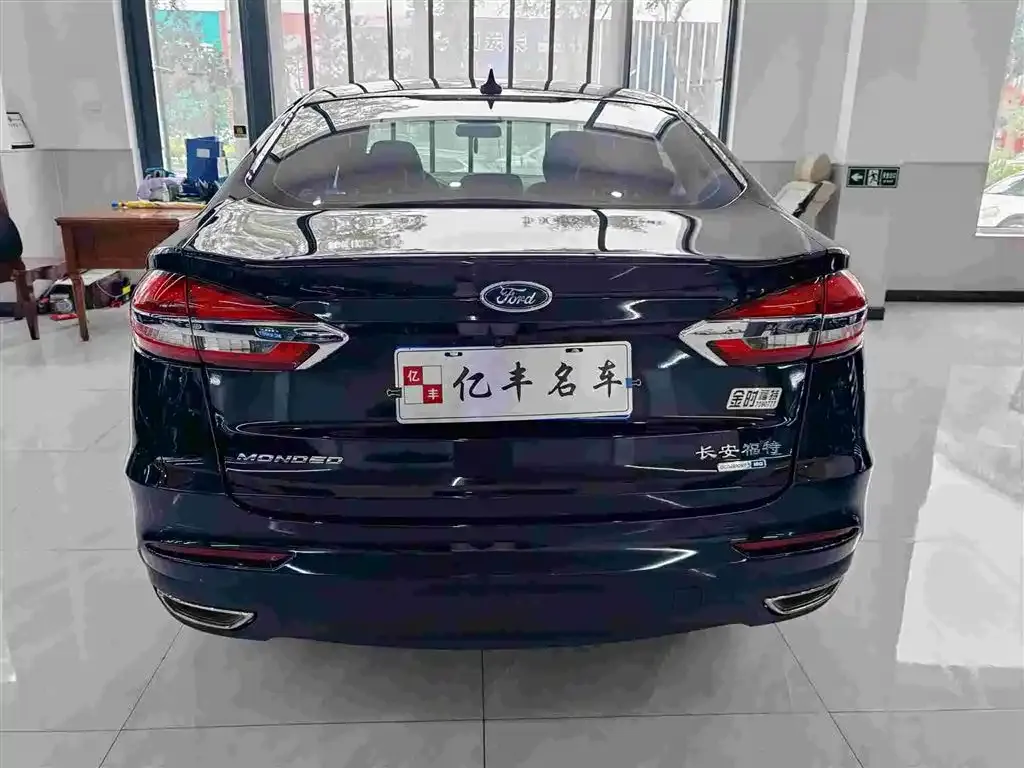 Ford Mondeo 2021 из CN, фото 3