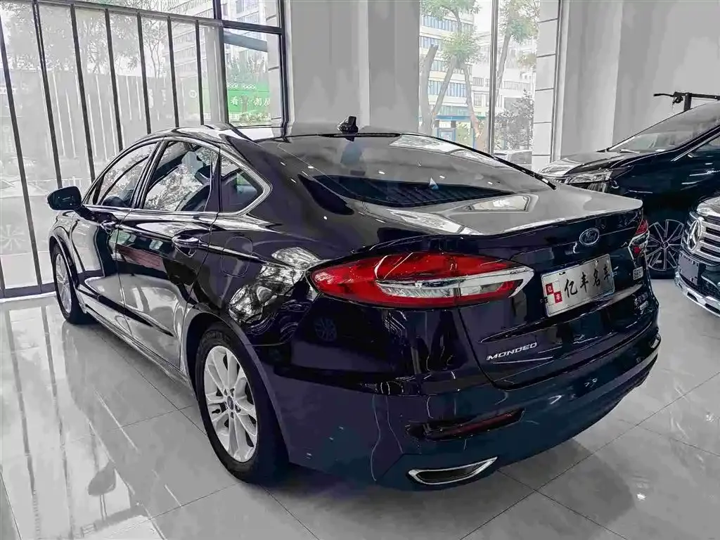 Ford Mondeo 2021 из CN, фото 5