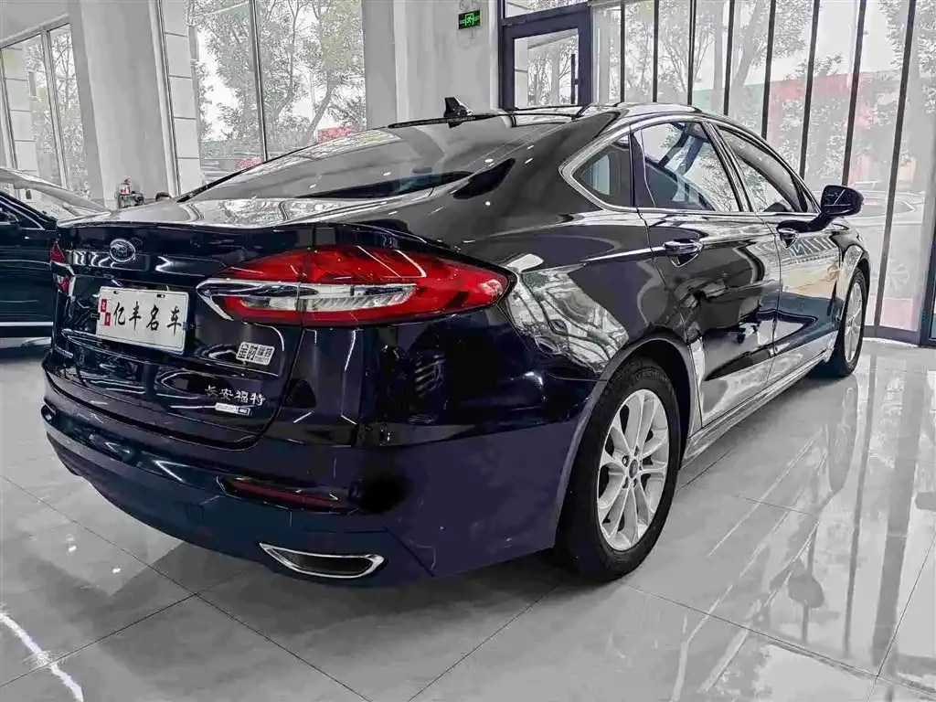 Ford Mondeo 2021 из CN, фото 4