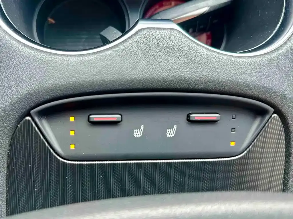 Toyota Harrier 2023 из CN, фото 10