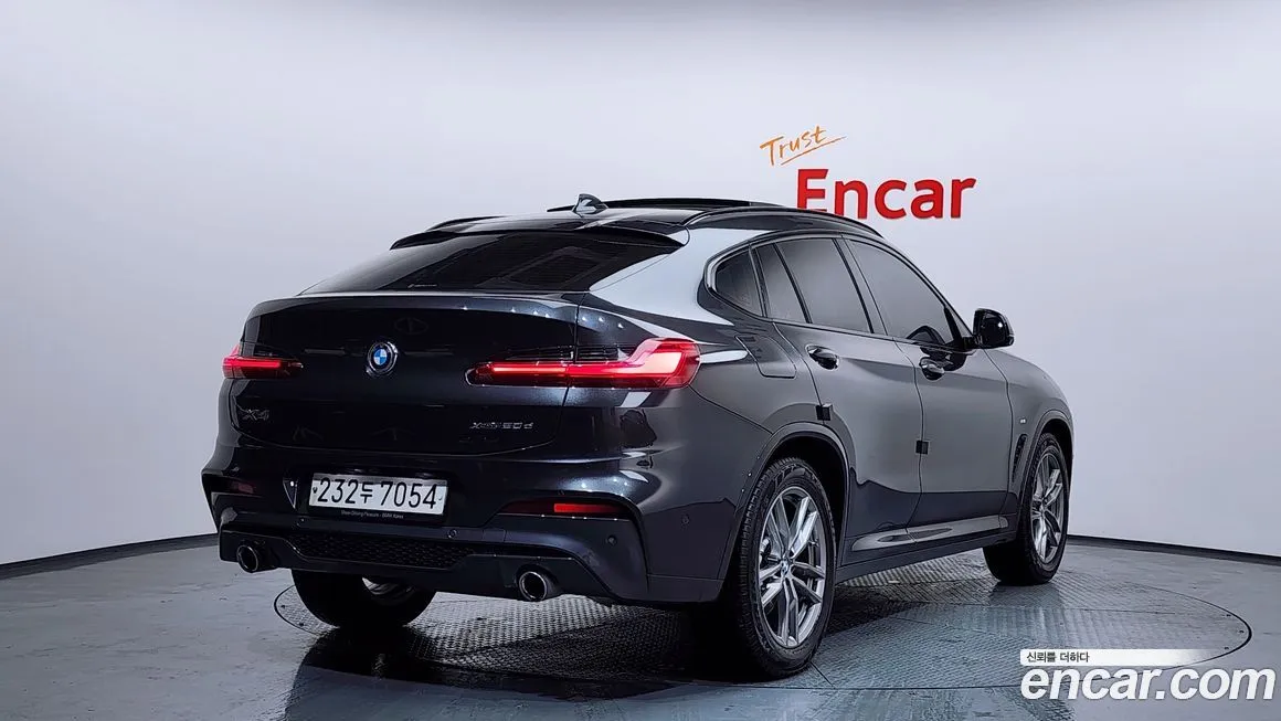 BMW X4 2021 из KR, фото 2