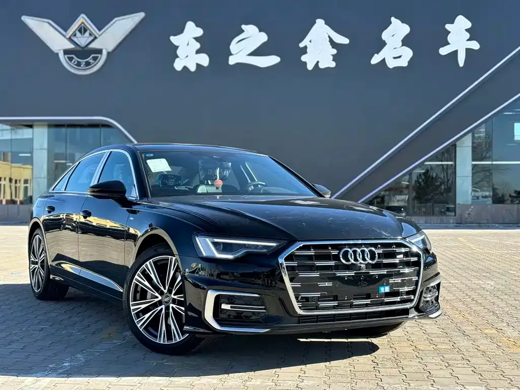 Audi A6L — фото 10