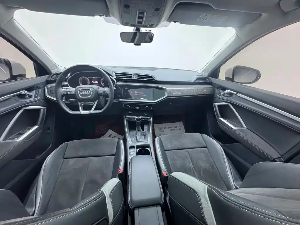 Audi Q3 2022 из CN, фото 10