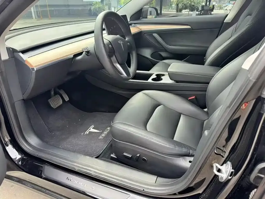 Tesla Model 3 2022 из CN, фото 8