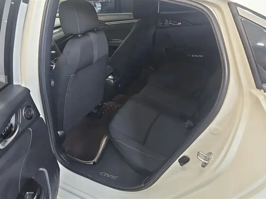 Honda Civic — фото 9