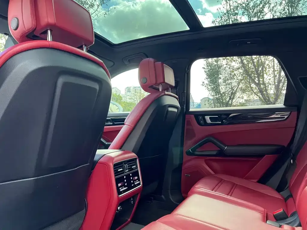 Porsche Cayenne 2022 из CN, фото 3